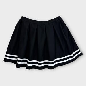 Y2K Girly Grunge Mall Goth Hot Topic Black and White Pleated Mini Skirt Size M‎
